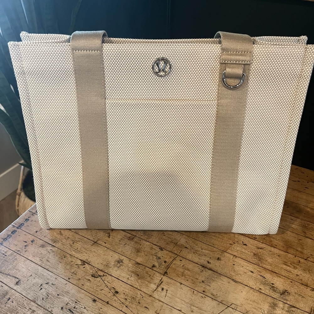 Lululemon Athletica Cream Laptop Bag Spacious Minimalist Design
